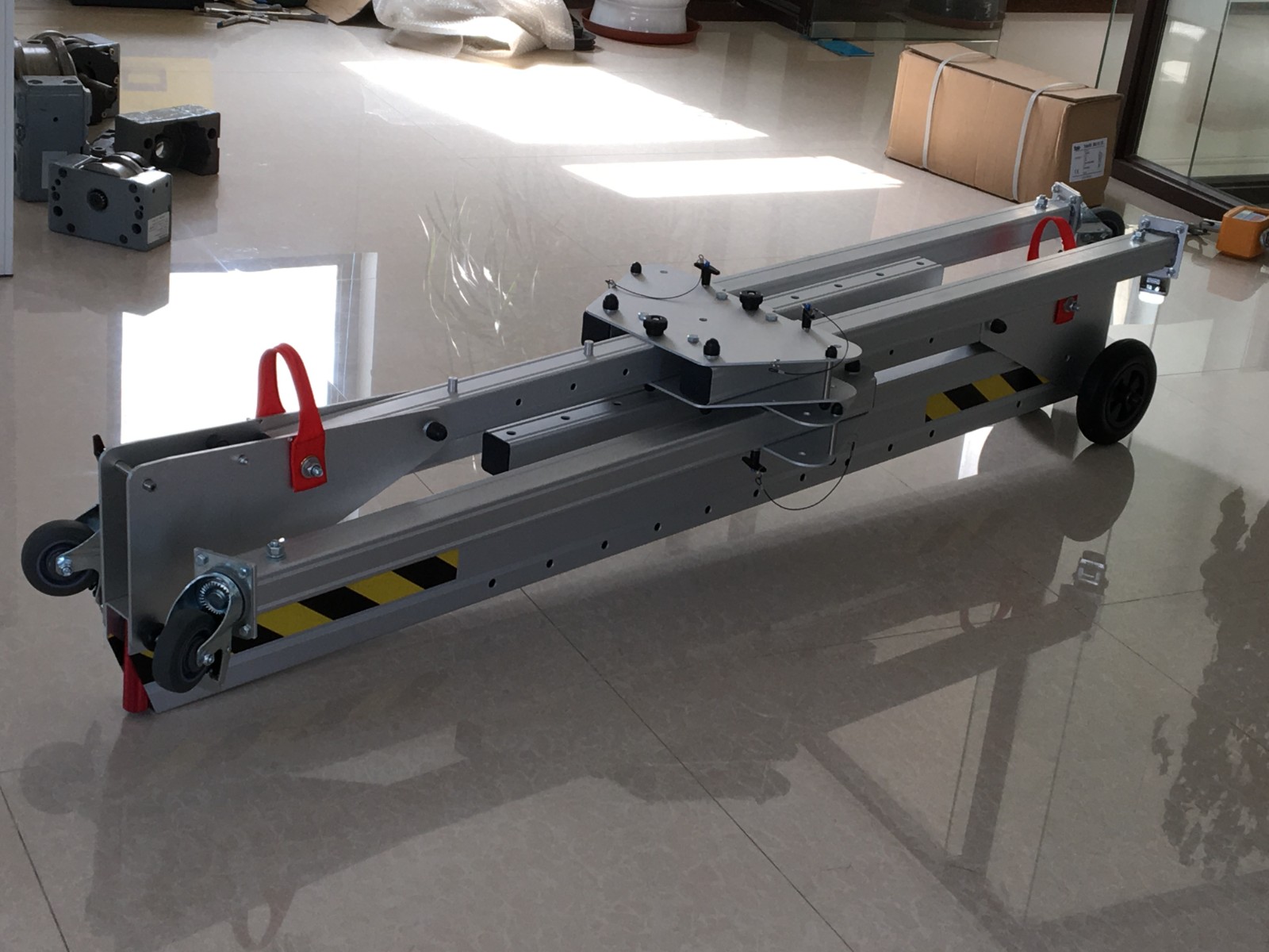 Aluminum alloy folding gantry