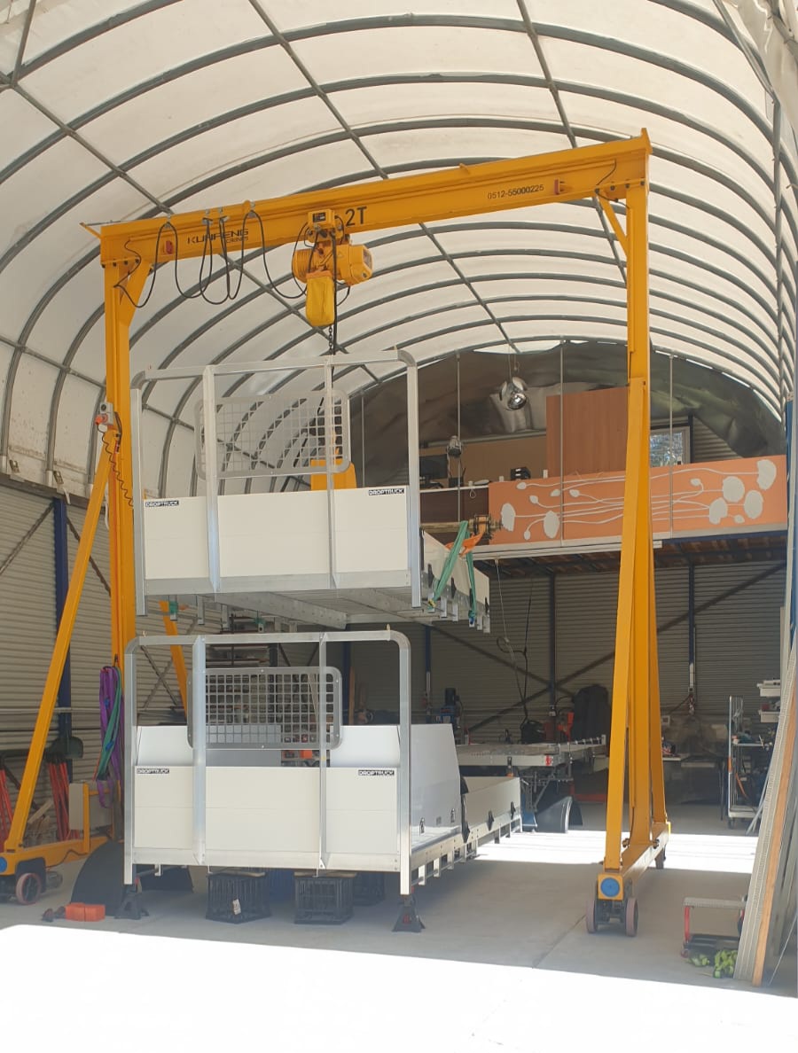 2t hand push walking gantry crane