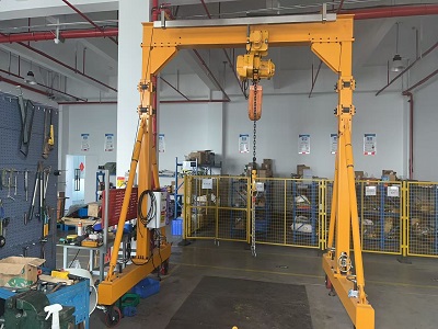 Indoor Portable Mobile Gantry Cranes
