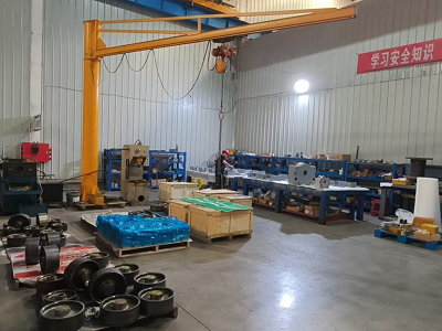 Floor Mounted Column Jib Crane