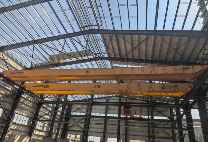 Electric double girder bridge crane
