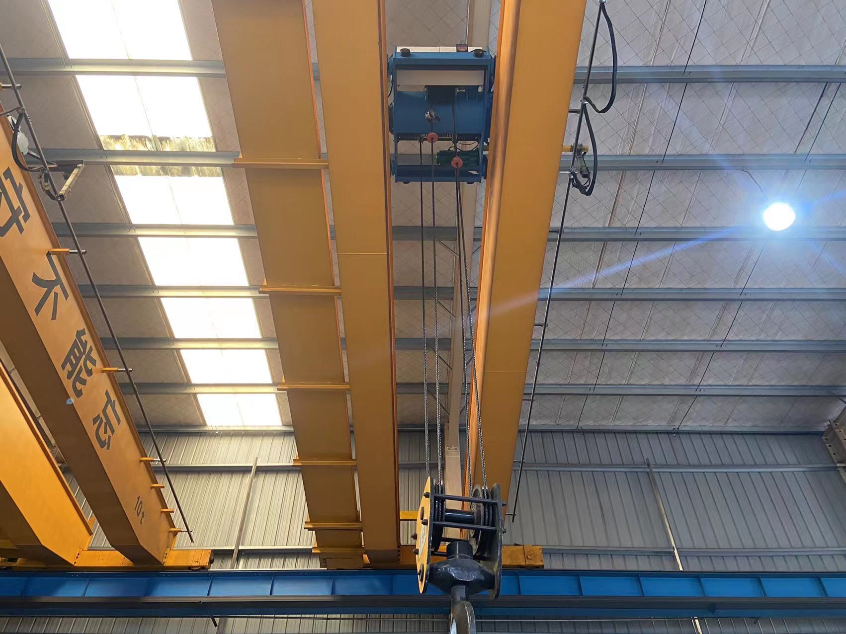 Electric wire rope hoist overhead crane