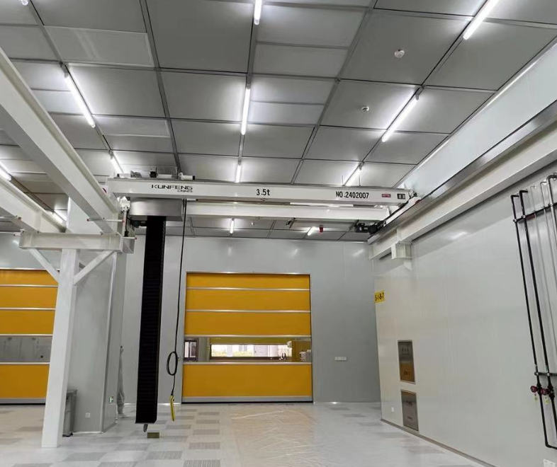 Cleanroom overhead crane system