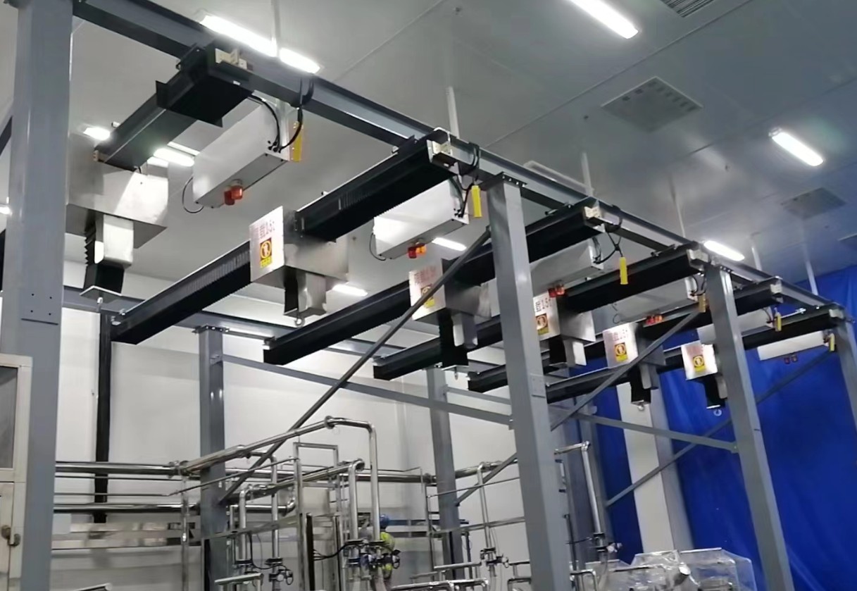 Cleanroom freestanding monorail crane