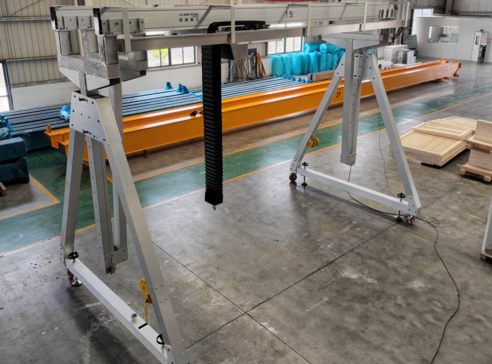 Cleanroom aluminum moveable gantry crane